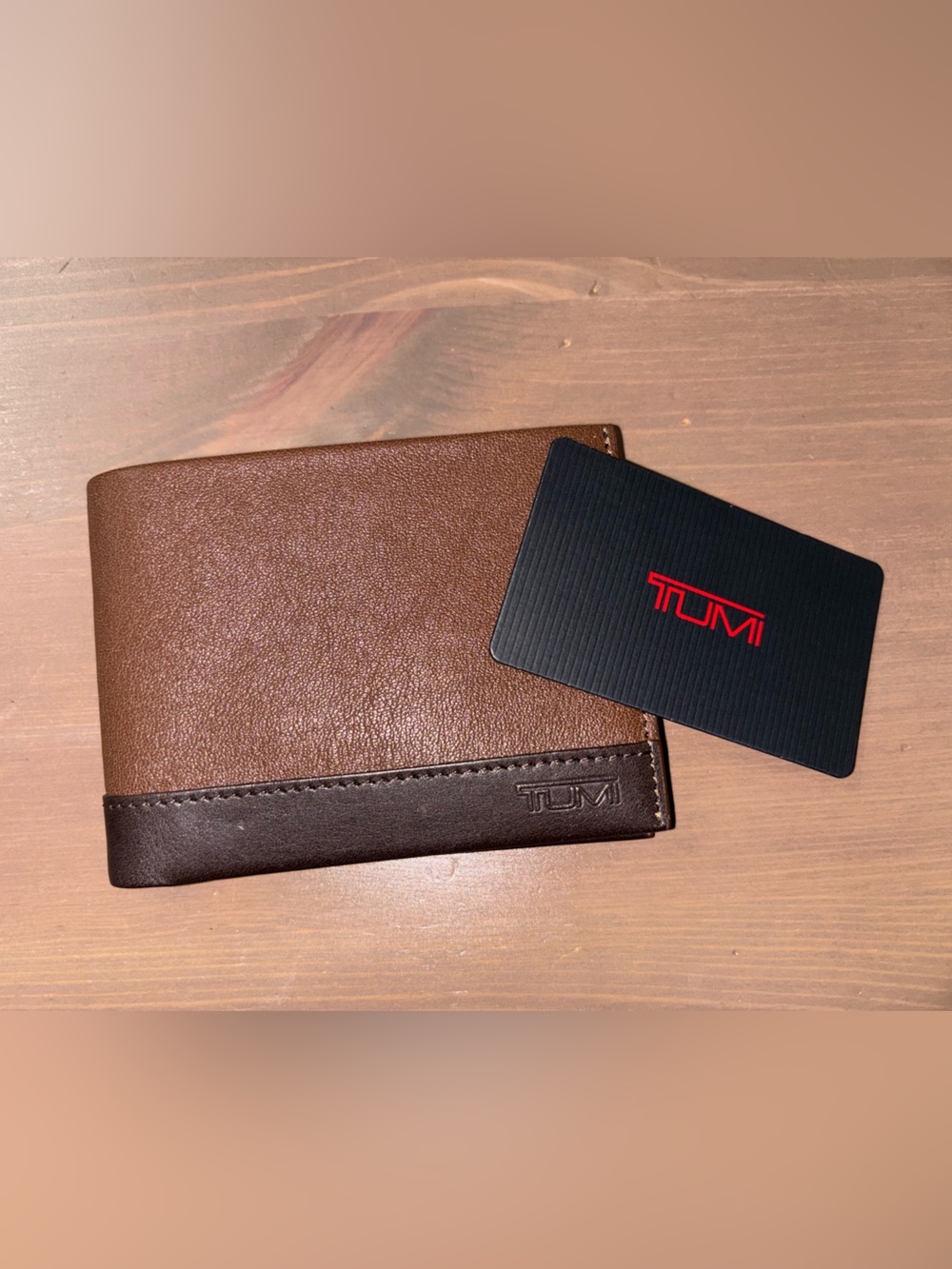 Tumi Men's Two-Tone Brown Leather Card & Key Holder